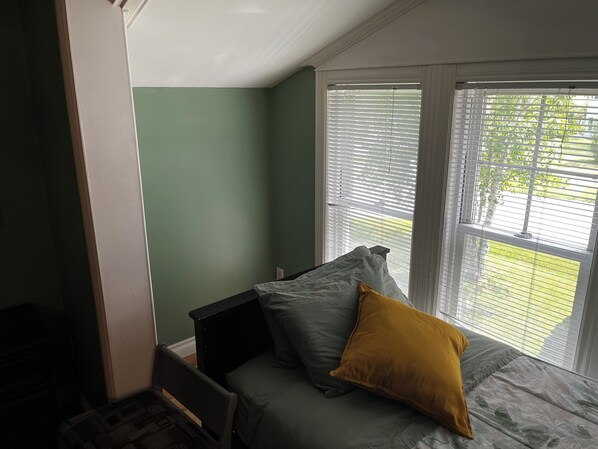 4 Schlafzimmer, Schreibtisch, Bügeleisen/Bügelbrett, kostenloses WLAN