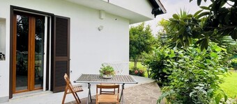 Relaxation with apartment In villa surrounded by greenery.