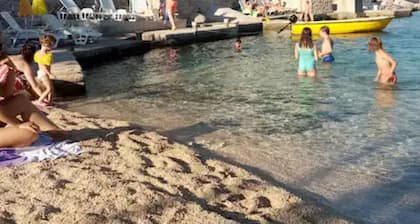 Bernard Sea View Apartments