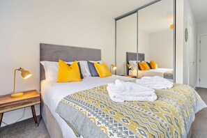 2 bedrooms, travel cot, free WiFi, bed sheets - 2 Bed in Woolacombe (oc-s29468) (Woolacombe)