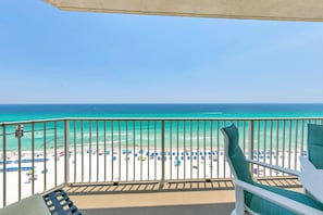 Property grounds - 🌞Stunning Gulf Views-Beach Front-Pool-3BR-Grandview East 1201🌞 (Panama City Beach)