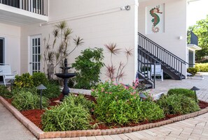 Property grounds - Directly on the Gulf - Unit  2  - 1 Bedroom - Ground Floor - Sleeps up to 4 (Venice)