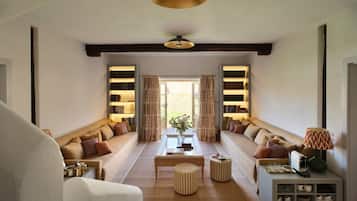 02 Blue-Ochre Gobi | Coin séjour