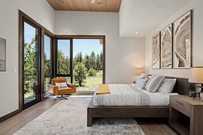 5 habitaciones, escritorio, tabla de planchar con plancha y wifi gratis