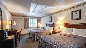 Minibar, desk, iron/ironing board, free WiFi