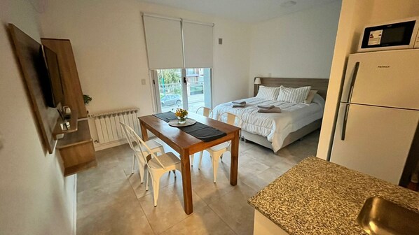 1 Schlafzimmer, WLAN, Bettwäsche