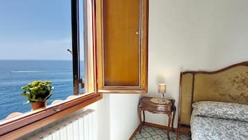 2 Schlafzimmer, BĂŒgeleisen/BĂŒgelbrett, kostenloses WLAN, BettwĂ€sche