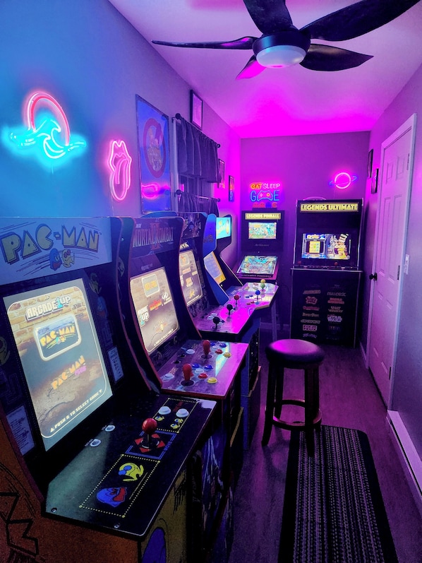 Spielezimmer