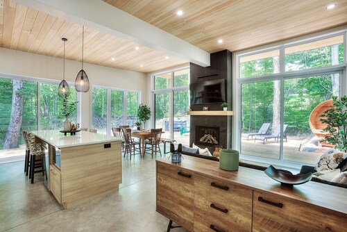 Valhalla Tremblant Cabin Retreat-Jacuzzi/Sauna