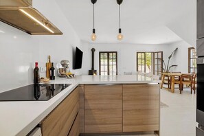 Private kitchen - El naranjal house (Marbella)