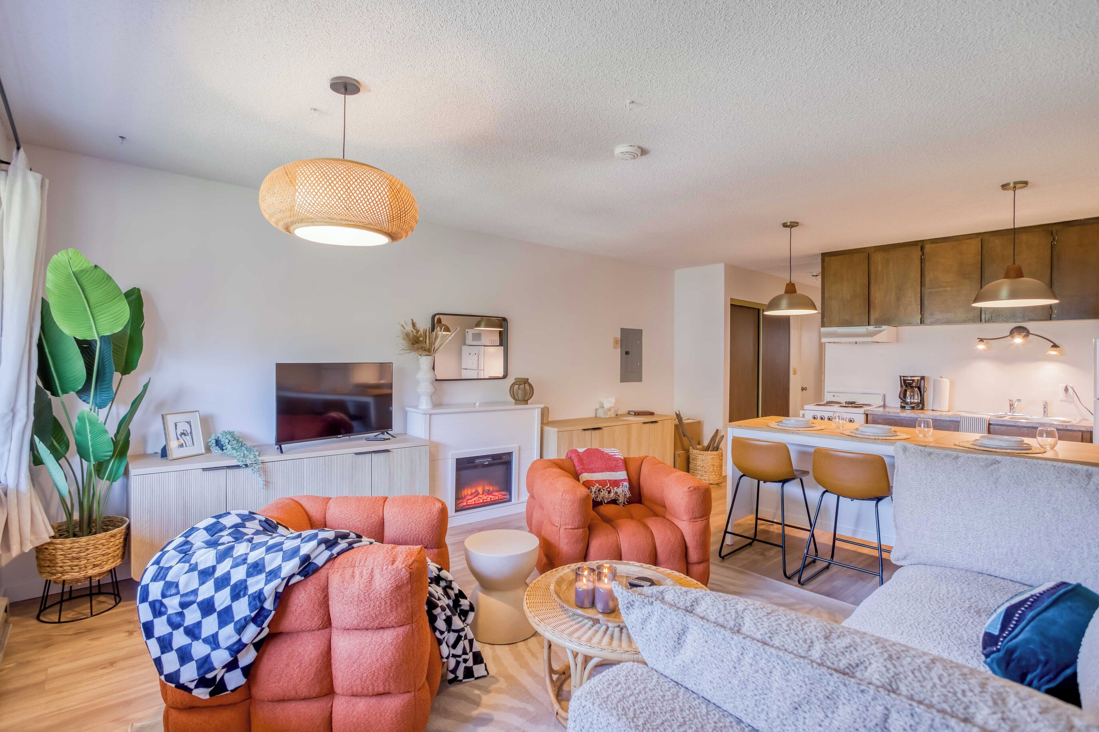 Top-Level Condo in Neskowin Next to the Beach, Dog Ok!