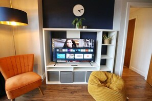 Interior - Stunning Flat Mins From Shops & City Centre - Pass the Keys (Salford)