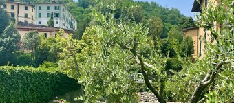 Terra Rossa is a lovely, modern apartment located in the heart of Bagni di Lucca