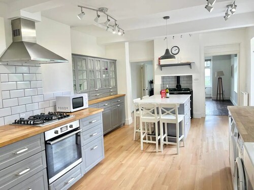 Cefn Goleu | Hidden Coastal Gem| Pass the Keys