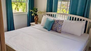3 bedrooms, iron/ironing board, free WiFi, bed sheets