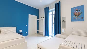 Apartamento | 2 quartos, escrivaninha, ferros/tábuas de passar roupa