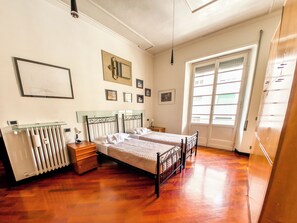 3 Schlafzimmer, Bügeleisen/Bügelbrett, WLAN, Bettwäsche