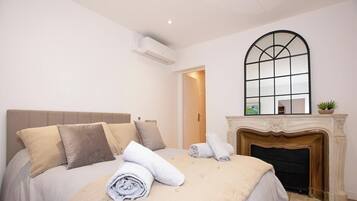 2 chambres, fer et planche à repasser, lit parapluie, Wi-Fi