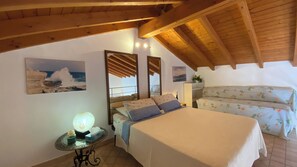 1 bedroom, iron/ironing board, free WiFi, bed sheets - Celi Blu - One Bedroom Apartment, Sleeps 3 (Lizzanello)