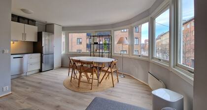 Delicate and central corner apartment with panoramic view and 2 bedrooms