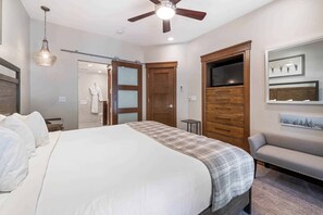 2 Schlafzimmer, BĂŒgeleisen/BĂŒgelbrett, Reisekinderbett, WLAN