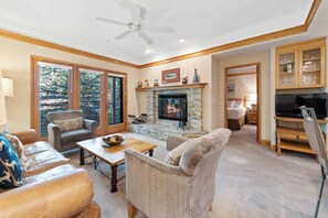 TV, fireplace - The Charter at Beaver Creek G2105 (Beaver Creek)