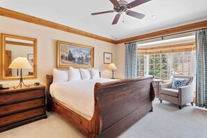 4 bedrooms, desk, iron/ironing board, travel crib - The Charter at Beaver Creek F3505 (Beaver Creek)