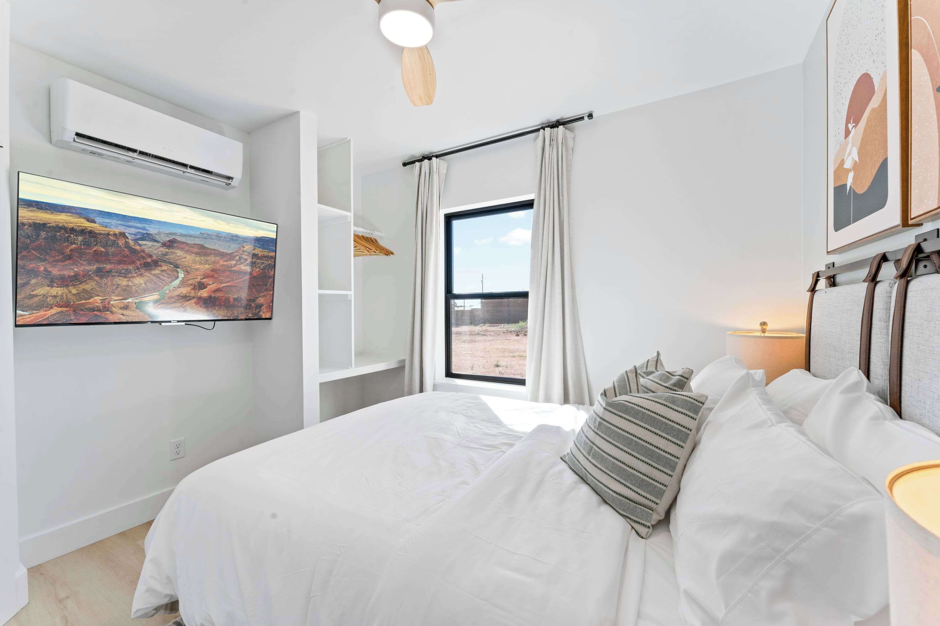 2 bedrooms, iron/ironing board, travel cot, WiFi