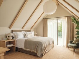 Caja de seguridad en la habitación y cortinas blackout 