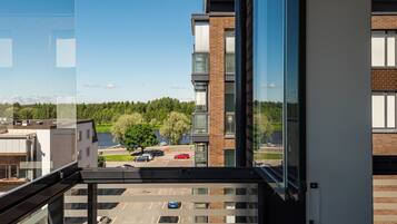 Pemandangan darat dari hartanah