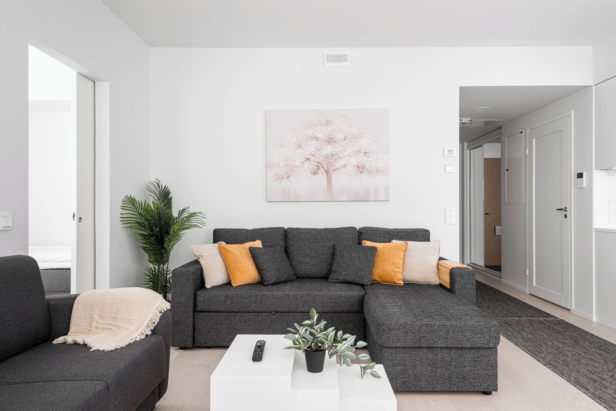 Premium Apartment, River View | Living room