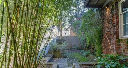 Manchesters Ultimate House - Hot tub - Sleeps 23!