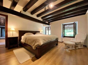 5 Schlafzimmer, WLAN, Bettwäsche