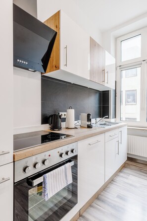 Fridge, oven, stovetop, dishwasher - Hofpenhaus 1- in the heart of Kulmbach (Kulmbach)