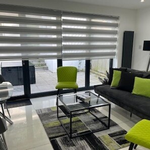 Leilighet | Oppholdsområde | TV