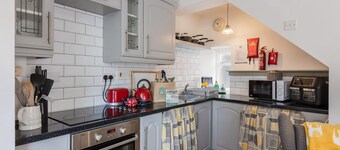 Grade II Quirky Yorkshire Cottage