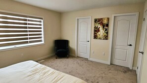 5 Schlafzimmer, Zimmersafe, Bügeleisen/Bügelbrett, kostenloses WLAN