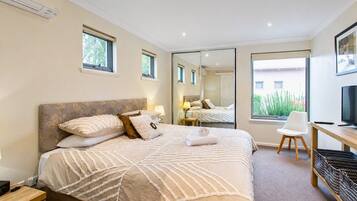 3 bedrooms, iron/ironing board, travel cot, free WiFi