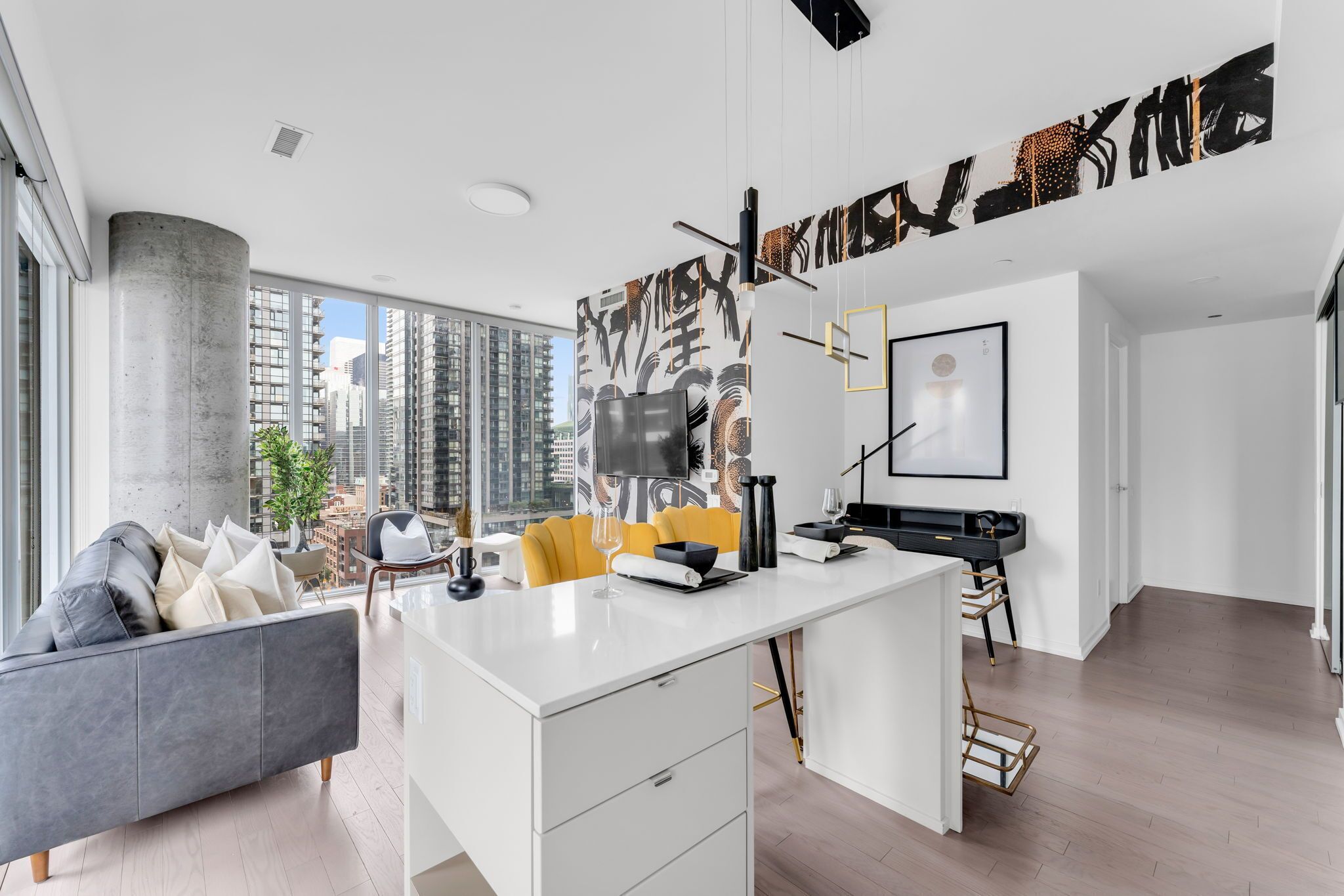 Design Suite | Living area