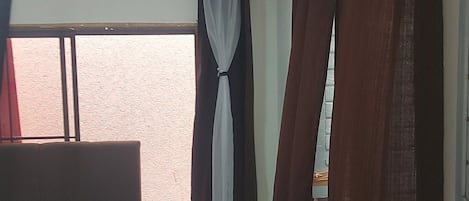 2 slaapkamers, wifi, beddengoed