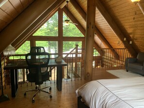 3 habitaciones, tabla de planchar con plancha, wifi y ropa de cama