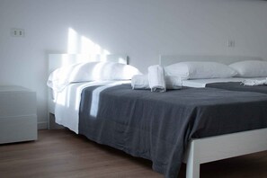 3 camere