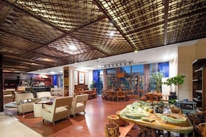Interior - Floral Hotel · YunFu City King Royal Hotel (Yunfu)
