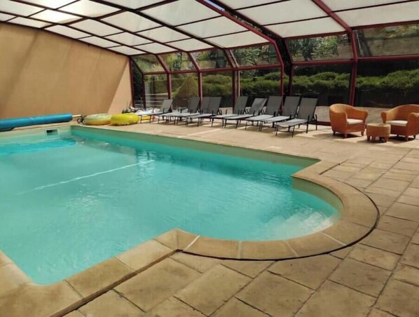 Piscine extérieure, piscine chauffée