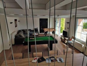 Game room - House swimming pool jacuzzi garden 1h from Paris (Châtillon-sur-Morin)