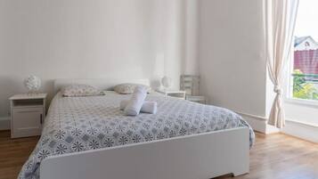 2 camere, ferro/asse da stiro, culla da viaggio, Wi-Fi gratuito