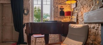 Grande Maison design, terrasse, jardin, parking