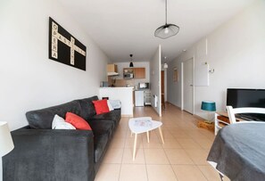 TV - Appartement design & confort en centre-ville (Vichy)