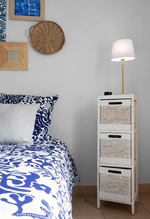 2 bedrooms, soundproofing, iron/ironing board, travel crib - Appartement design & confort en centre-ville (Vichy)