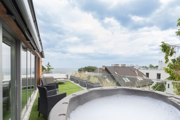 Deluxe Apartment, Sea View | Terrace/patio - Gdynia Best Sea View by Grand Apartments (Gdynia)